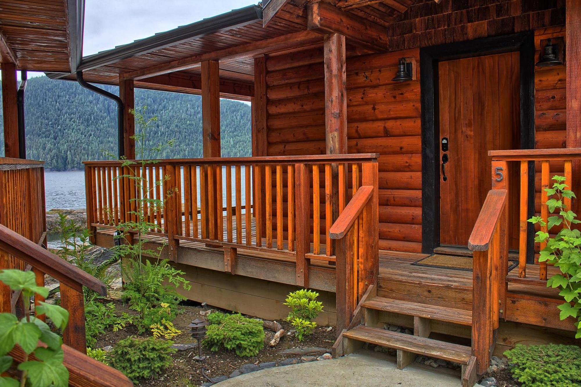 Wild Renfrew Seaside Cottages Порт-Ренфрю Номер фото