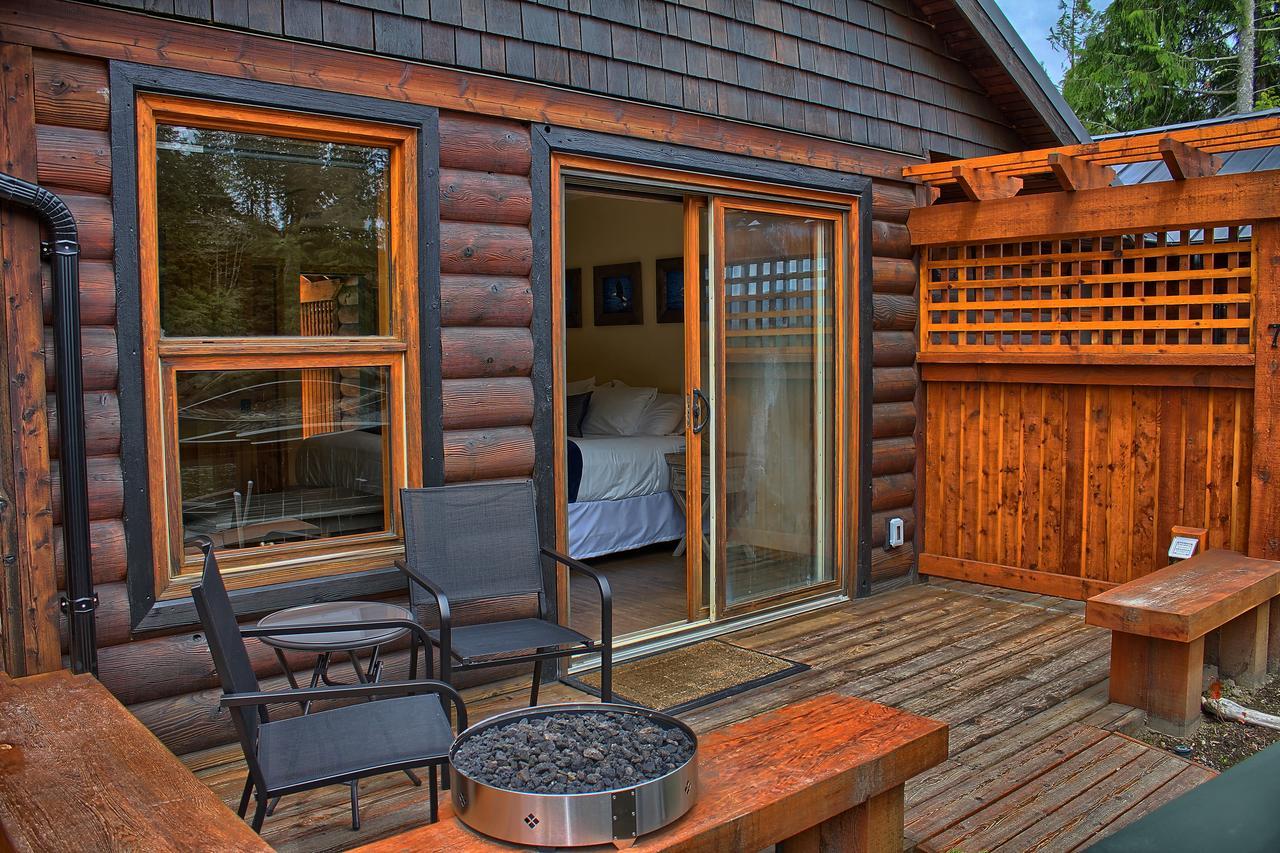 Wild Renfrew Seaside Cottages Порт-Ренфрю Экстерьер фото